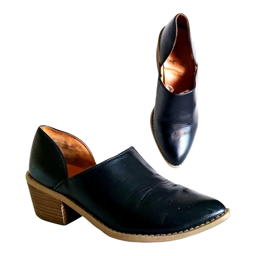 Cynthia Rowley Eddie sz 7.5 Shoes 2 In Pumps Booties Faux Black Leather …